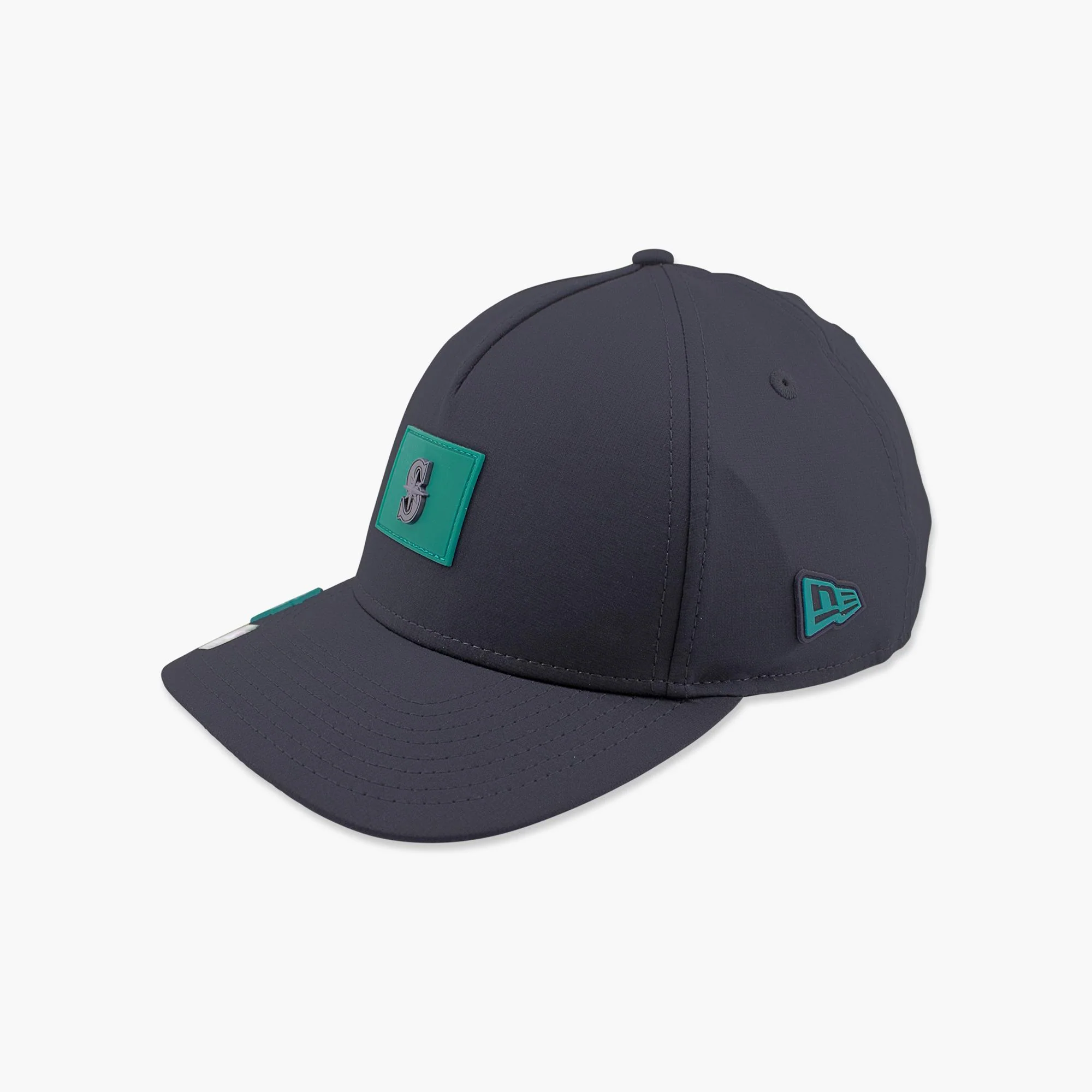 Seattle Mariners 2026 Clubhouse Navy Curved Bill Snapback - Image 2