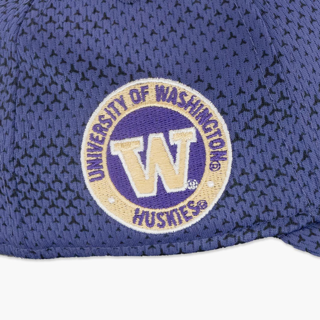 Washington Huskies 2024 Sideline Stripe FlexFit Hat - Image 4