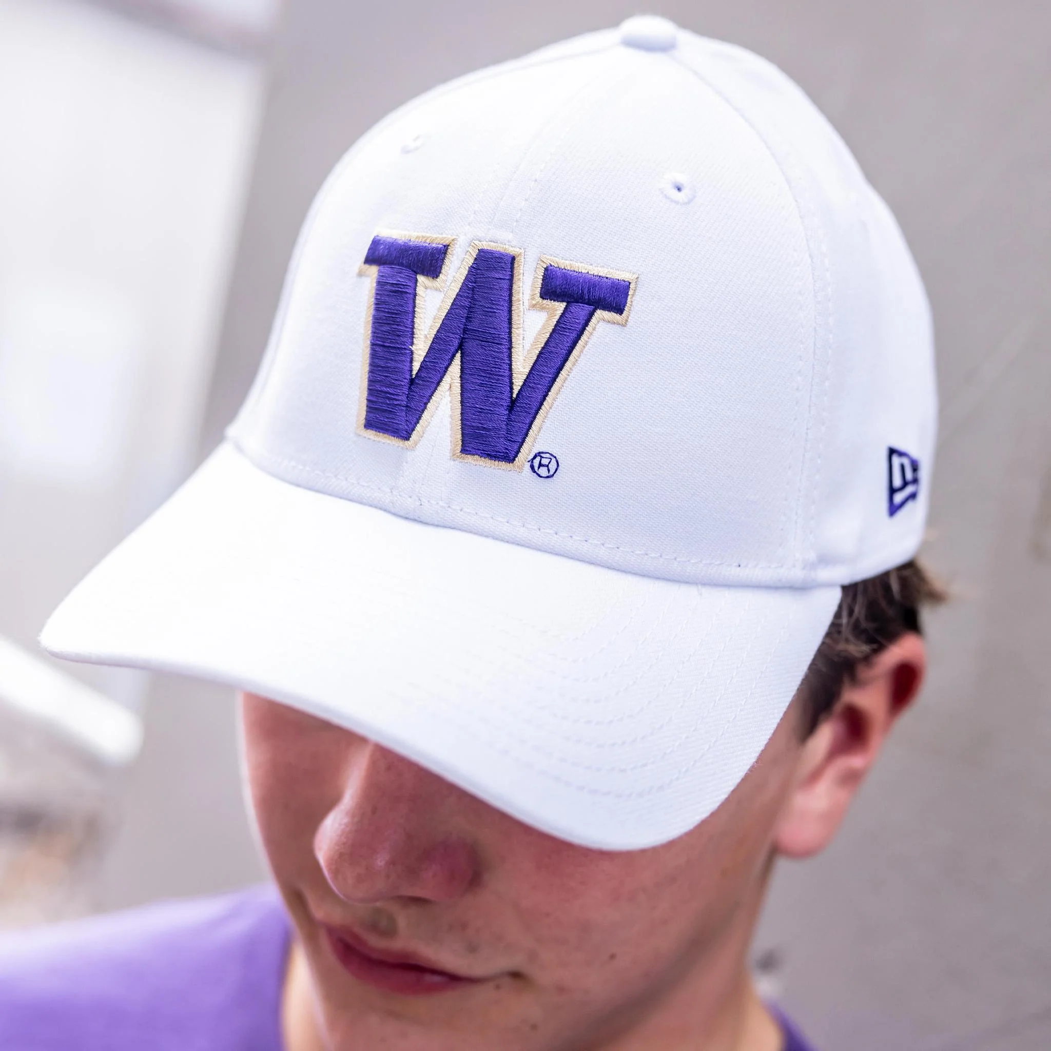 Washington Huskies White Primary Logo FlexFit Hat - Image 2